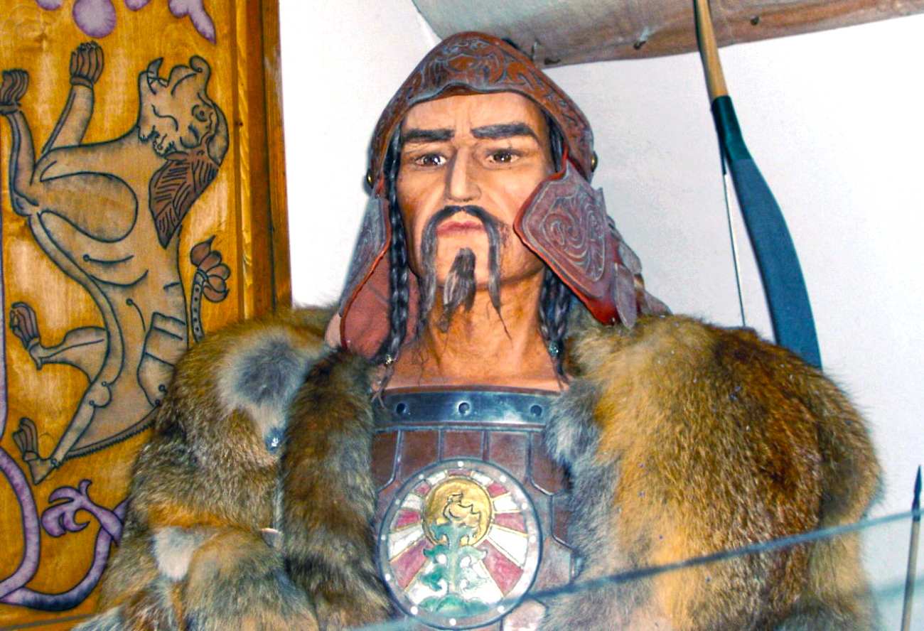 A statue of Attila the Hun.